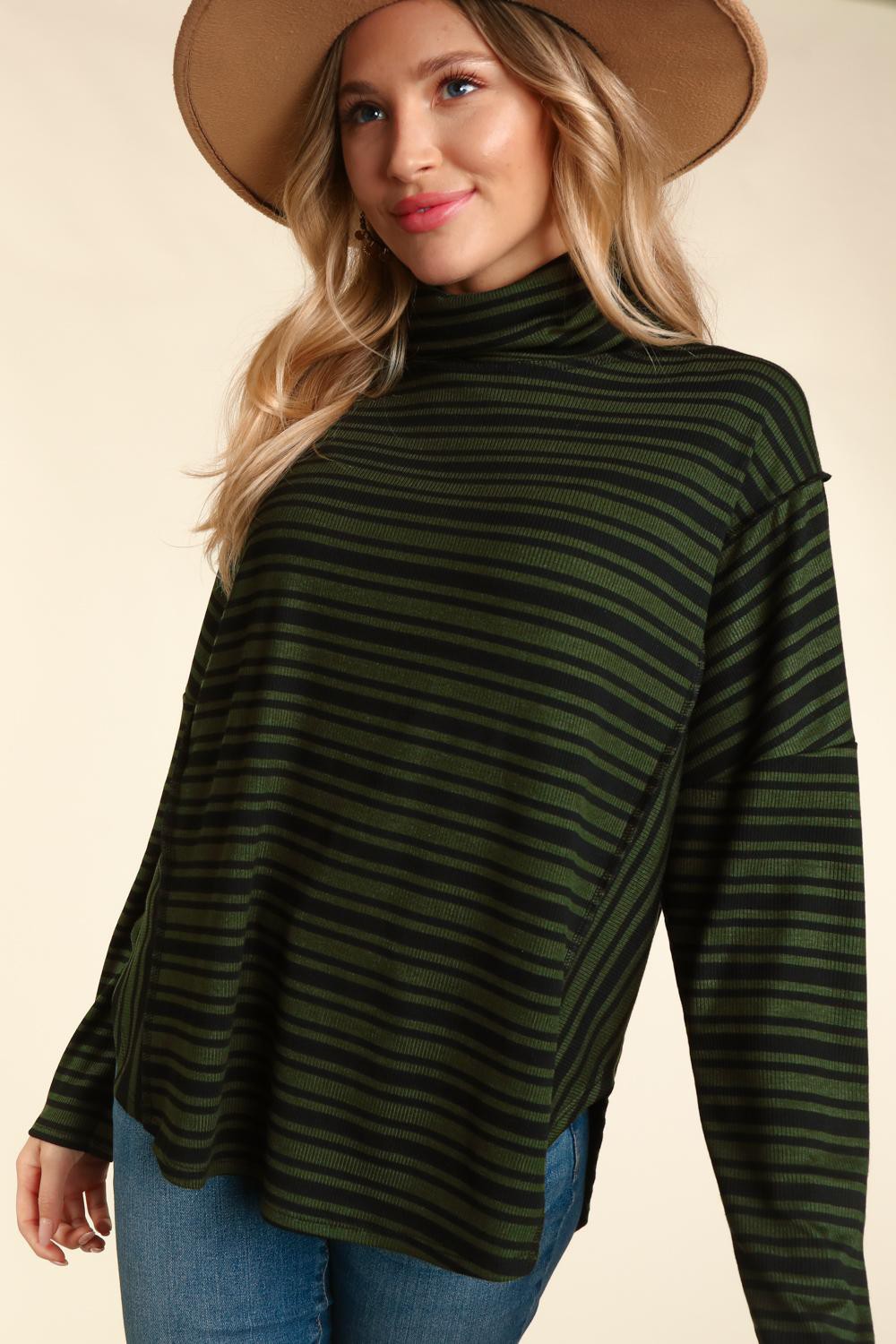 TURTLE NECK LONG SLEEVE STRIPE RIB KNIT TOP